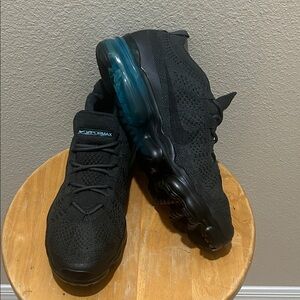 Nike Air VaporMax 2023 Flyknit Dark Smoke Grey Dusty Cactus. DV1678-016.